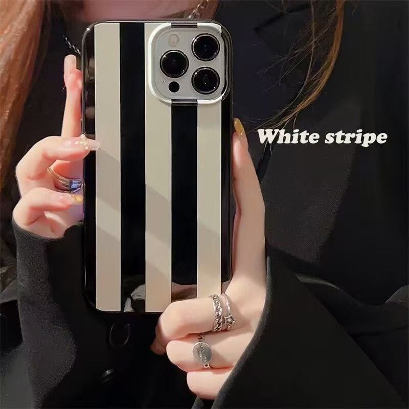 Phone Cases Drawing - Cover per iPhone con design artistico