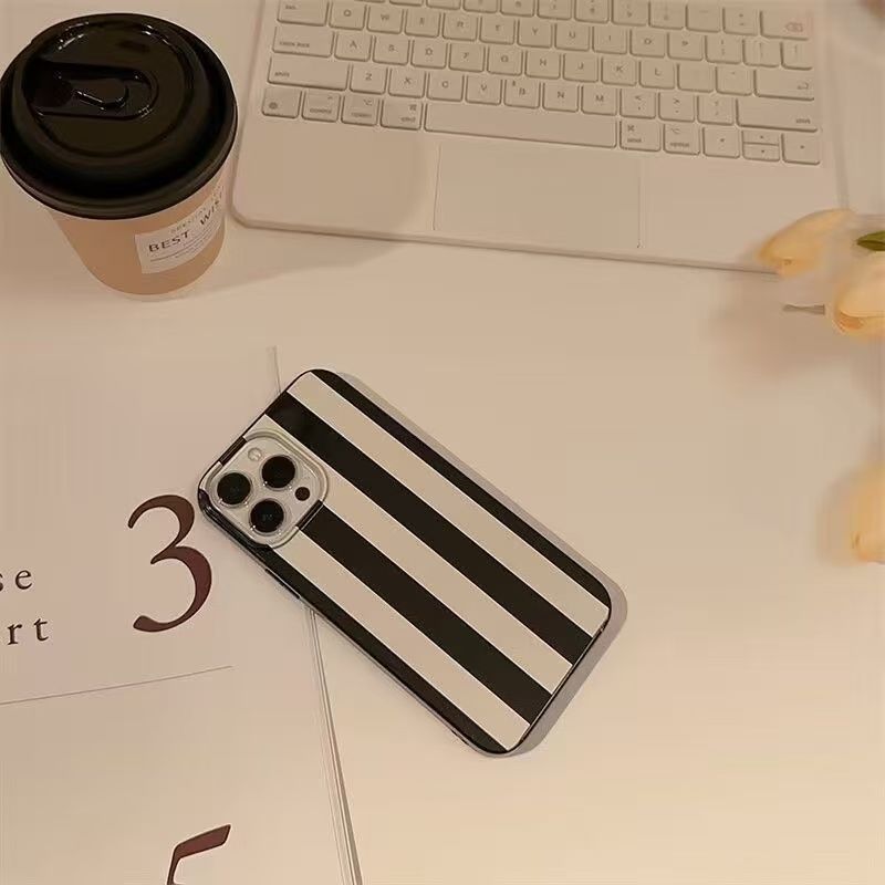 Cover per iPhone con design ar - Phone Cases Drawing recensione e prezzo