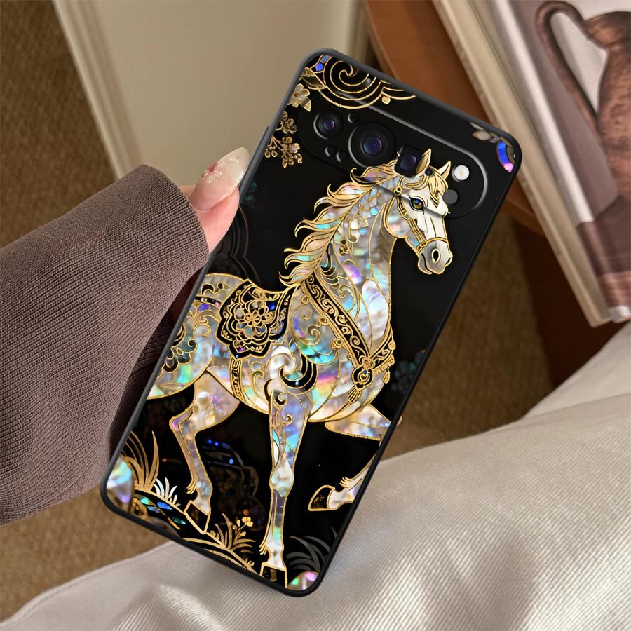 Cover per Telefono Lucky Horse - Phone Cases Pixel 9A recensione e prezzo